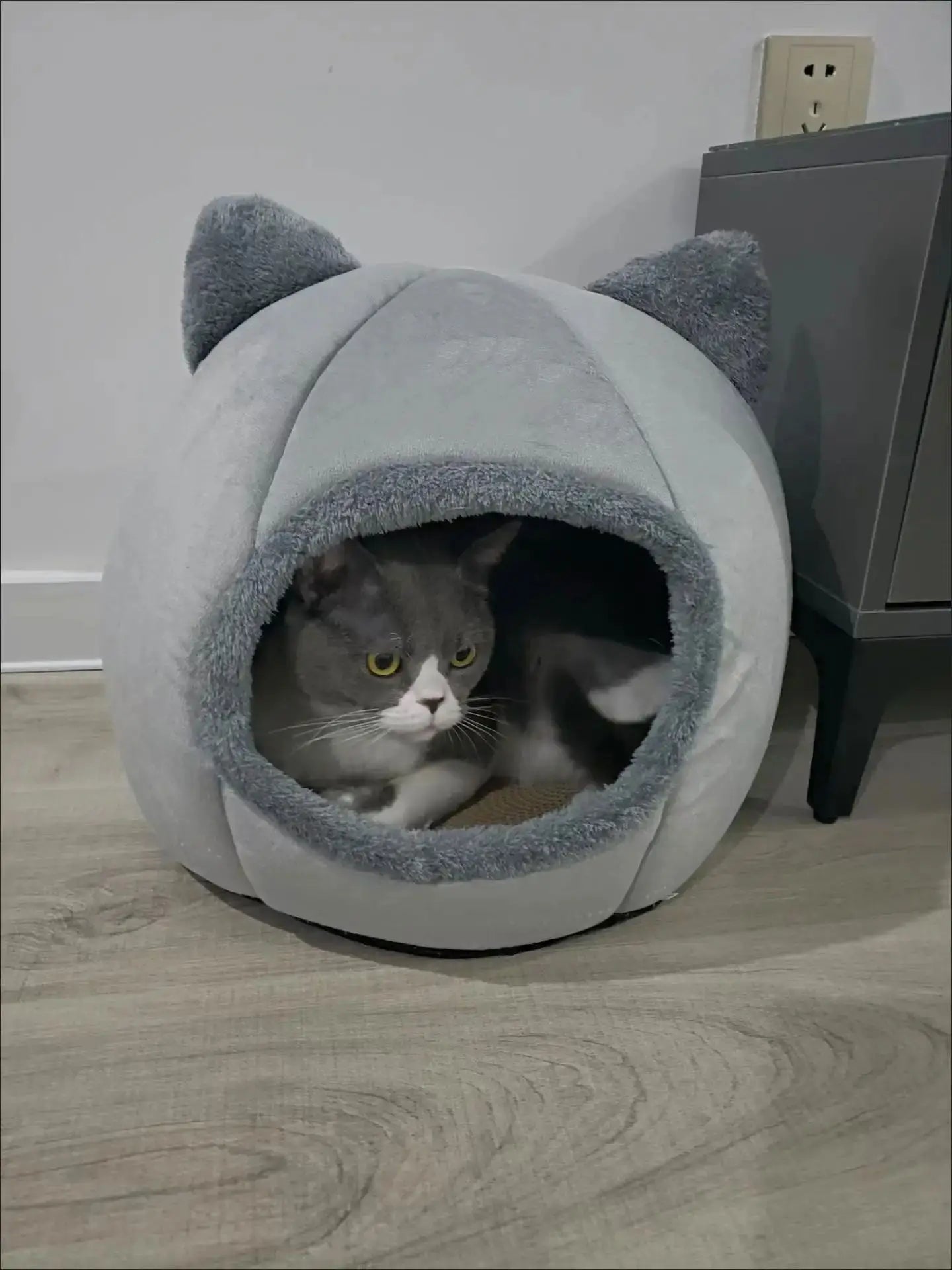 Pet Tent Cave Bed for Cats Small Dogs Self-Warming Cat Tent Bed Cat Hut Comfortable Pet Sleeping Bed